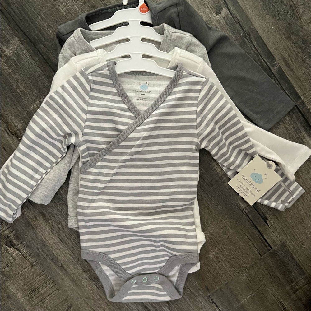 Cloud Island long sleeve body suit onesies pack of 4 size 6-9mo unisex